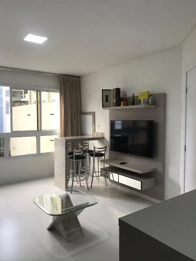 Апартаменты Apartamento 2 Dormitorios A 300 Metros Do Mar Na Meia Praia - Itapema-Sc
